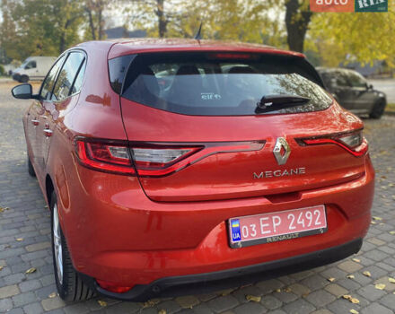 Красный Рено Меган, объемом двигателя 1.4 л и пробегом 150 тыс. км за 13700 $, фото 7 на Automoto.ua