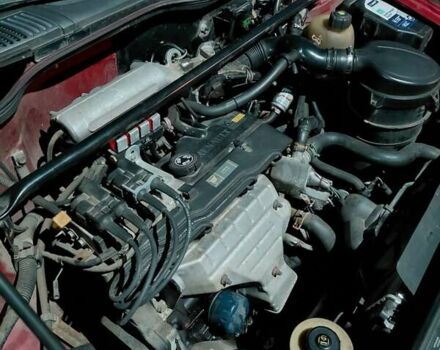 Красный Рено Меган, объемом двигателя 1.6 л и пробегом 116 тыс. км за 1700 $, фото 16 на Automoto.ua