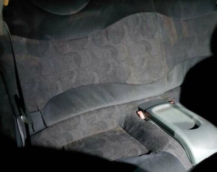 Красный Рено Меган, объемом двигателя 1.6 л и пробегом 116 тыс. км за 1700 $, фото 15 на Automoto.ua