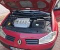 Красный Рено Меган, объемом двигателя 1.6 л и пробегом 280 тыс. км за 802 $, фото 16 на Automoto.ua