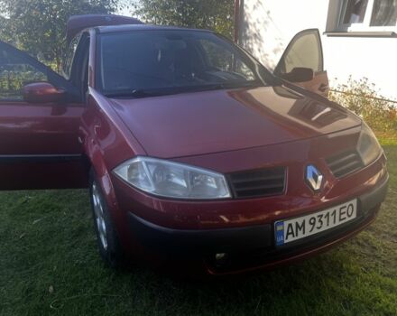 Рено Меган 2003 в Львове на Automoto.ua Красный Рено Меган, объемом двигателя 1.6 л и пробегом 245 тыс. км за 4000 $, фото 2 на Automoto.ua