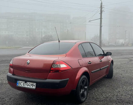 Красный Рено Меган, объемом двигателя 1.6 л и пробегом 315 тыс. км за 4250 $, фото 4 на Automoto.ua