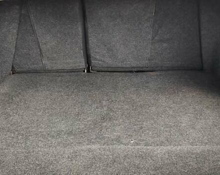 Красный Рено Меган, объемом двигателя 1.4 л и пробегом 251 тыс. км за 5000 $, фото 16 на Automoto.ua