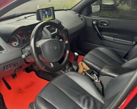 Красный Рено Меган, объемом двигателя 1.5 л и пробегом 300 тыс. км за 4250 $, фото 6 на Automoto.ua