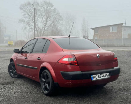 Красный Рено Меган, объемом двигателя 1.6 л и пробегом 315 тыс. км за 4250 $, фото 6 на Automoto.ua