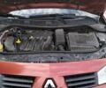 Рено Меган 2005 в Красилове на Automoto.ua Красный Рено Меган, объемом двигателя 1.4 л и пробегом 166 тыс. км за 3300 $, фото 10 на Automoto.ua