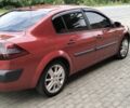 Рено Меган 2005 в Красилове на Automoto.ua Красный Рено Меган, объемом двигателя 1.4 л и пробегом 166 тыс. км за 3300 $, фото 3 на Automoto.ua