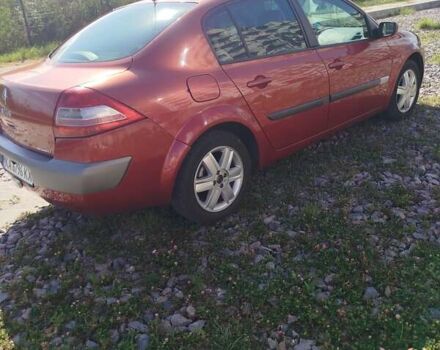 Красный Рено Меган, объемом двигателя 1.6 л и пробегом 242 тыс. км за 4700 $, фото 2 на Automoto.ua