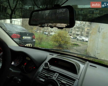 Червоний Рено Меган, об'ємом двигуна 1.39 л та пробігом 310 тис. км за 3750 $, фото 17 на Automoto.ua