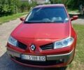 Красный Рено Меган, объемом двигателя 1.4 л и пробегом 70 тыс. км за 6400 $, фото 1 на Automoto.ua