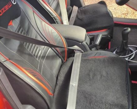 Красный Рено Меган, объемом двигателя 1.6 л и пробегом 297 тыс. км за 4999 $, фото 8 на Automoto.ua