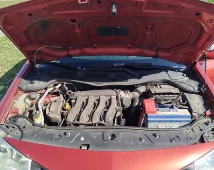 Красный Рено Меган, объемом двигателя 1.6 л и пробегом 242 тыс. км за 4700 $, фото 18 на Automoto.ua