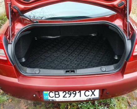Красный Рено Меган, объемом двигателя 1.6 л и пробегом 160 тыс. км за 5700 $, фото 12 на Automoto.ua