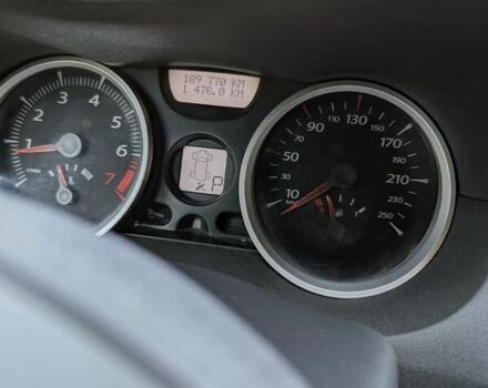 Червоний Рено Меган, об'ємом двигуна 1.6 л та пробігом 191 тис. км за 4700 $, фото 12 на Automoto.ua