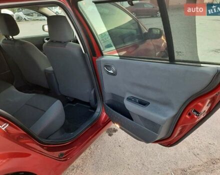 Красный Рено Меган, объемом двигателя 1.6 л и пробегом 167 тыс. км за 5900 $, фото 89 на Automoto.ua