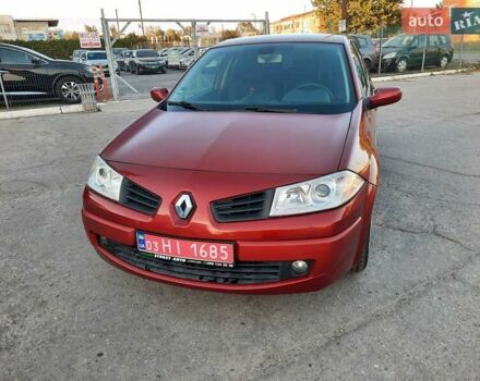 Красный Рено Меган, объемом двигателя 1.6 л и пробегом 167 тыс. км за 5900 $, фото 5 на Automoto.ua