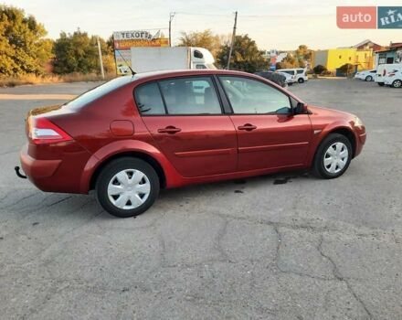 Красный Рено Меган, объемом двигателя 1.6 л и пробегом 167 тыс. км за 5900 $, фото 16 на Automoto.ua