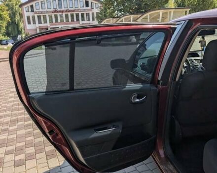 Червоний Рено Меган, об'ємом двигуна 1.6 л та пробігом 191 тис. км за 4700 $, фото 10 на Automoto.ua