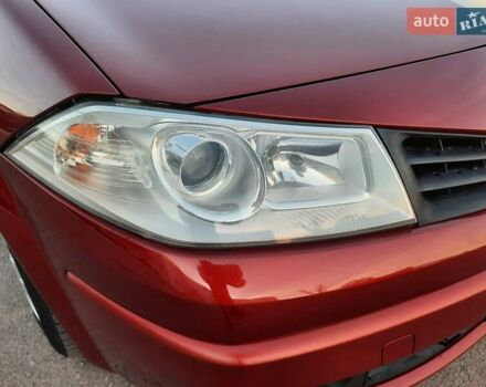 Красный Рено Меган, объемом двигателя 1.6 л и пробегом 167 тыс. км за 5900 $, фото 20 на Automoto.ua