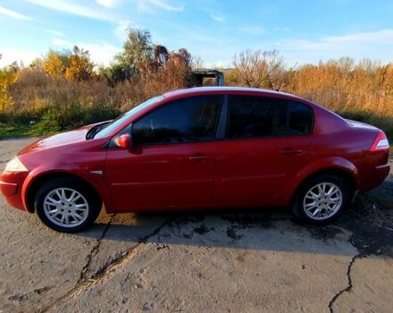 Красный Рено Меган, объемом двигателя 1.6 л и пробегом 189 тыс. км за 5800 $, фото 1 на Automoto.ua