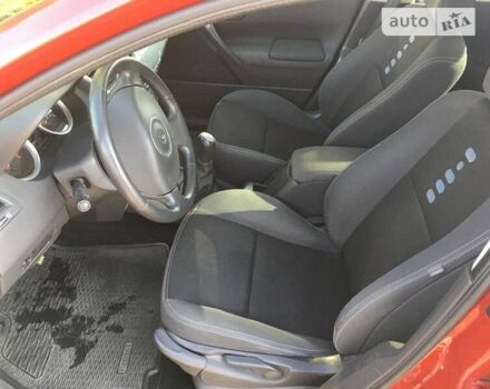 Красный Рено Меган, объемом двигателя 1.6 л и пробегом 233 тыс. км за 4800 $, фото 8 на Automoto.ua