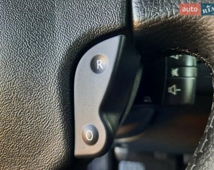 Красный Рено Меган, объемом двигателя 1.6 л и пробегом 167 тыс. км за 5900 $, фото 43 на Automoto.ua