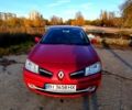 Красный Рено Меган, объемом двигателя 1.6 л и пробегом 189 тыс. км за 5800 $, фото 1 на Automoto.ua