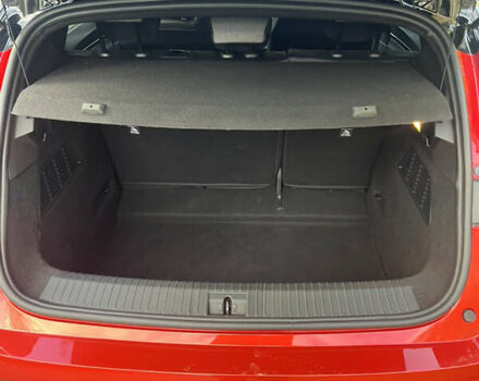 Рено Меган 2023 в Тернополе на Automoto.ua Красный Рено Меган, объемом двигателя 0 л и пробегом 38 тыс. км за 21499 $, фото 8 на Automoto.ua