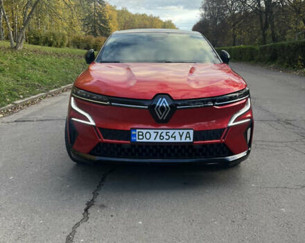Рено Меган 2023 в Тернополе на Automoto.ua Красный Рено Меган, объемом двигателя 0 л и пробегом 38 тыс. км за 21499 $, фото 2 на Automoto.ua