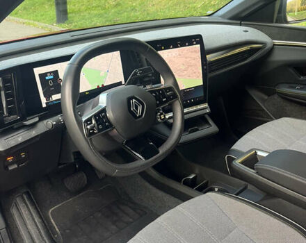 Рено Меган 2023 в Тернополе на Automoto.ua Красный Рено Меган, объемом двигателя 0 л и пробегом 38 тыс. км за 21499 $, фото 12 на Automoto.ua