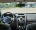 Червоний Рено Меган, об'ємом двигуна 2 л та пробігом 285 тис. км за 4900 $, фото 4 на Automoto.ua