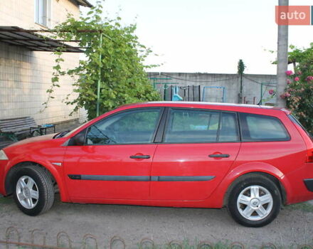 Красный Рено Меган, объемом двигателя 1.6 л и пробегом 254 тыс. км за 5200 $, фото 13 на Automoto.ua