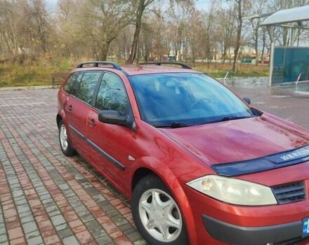 Красный Рено Меган, объемом двигателя 1.46 л и пробегом 345 тыс. км за 3000 $, фото 5 на Automoto.ua