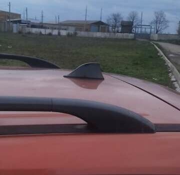 Рено Меган 2004 в Первомайск на Automoto.ua Красный Рено Меган, объемом двигателя 1.6 л и пробегом 257 тыс. км за 4750 $, фото 13 на Automoto.ua