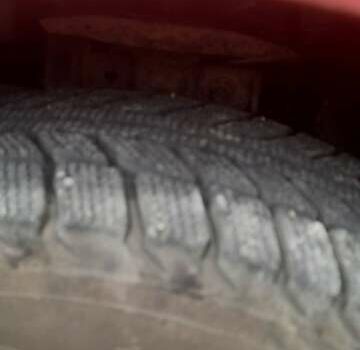 Рено Меган 2004 в Первомайск на Automoto.ua Красный Рено Меган, объемом двигателя 1.6 л и пробегом 257 тыс. км за 4750 $, фото 12 на Automoto.ua