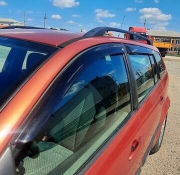 Рено Меган 2004 в Первомайск на Automoto.ua Красный Рено Меган, объемом двигателя 1.6 л и пробегом 257 тыс. км за 4750 $, фото 27 на Automoto.ua