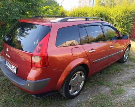 Рено Меган 2004 у Кропивницькому (Кіровограді) на Automoto.ua Червоний Рено Меган, об'ємом двигуна 2 л та пробігом 280 тис. км за 5600 $, фото 2 на Automoto.ua