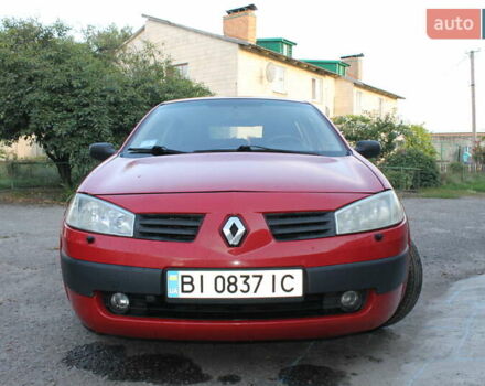 Красный Рено Меган, объемом двигателя 1.6 л и пробегом 254 тыс. км за 5200 $, фото 6 на Automoto.ua