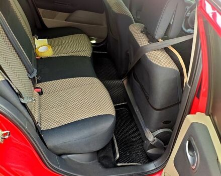 Червоний Рено Меган, об'ємом двигуна 1.6 л та пробігом 282 тис. км за 4600 $, фото 6 на Automoto.ua