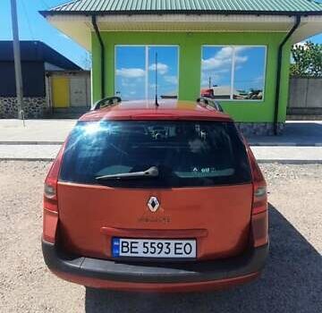 Рено Меган 2004 в Первомайск на Automoto.ua Красный Рено Меган, объемом двигателя 1.6 л и пробегом 257 тыс. км за 4750 $, фото 25 на Automoto.ua