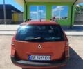 Рено Меган 2004 в Первомайск на Automoto.ua Красный Рено Меган, объемом двигателя 1.6 л и пробегом 257 тыс. км за 4750 $, фото 25 на Automoto.ua