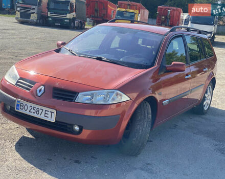 Красный Рено Меган, объемом двигателя 1.39 л и пробегом 225 тыс. км за 4100 $, фото 7 на Automoto.ua