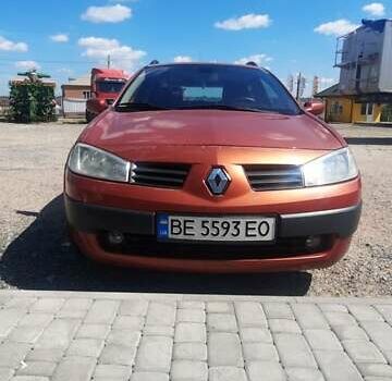 Рено Меган 2004 в Первомайск на Automoto.ua Красный Рено Меган, объемом двигателя 1.6 л и пробегом 257 тыс. км за 4750 $, фото 22 на Automoto.ua