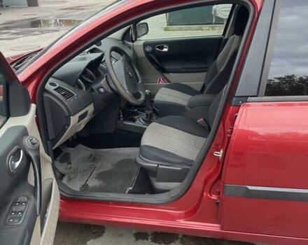 Червоний Рено Меган, об'ємом двигуна 1.6 л та пробігом 221 тис. км за 4500 $, фото 1 на Automoto.ua