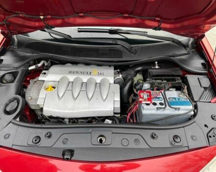 Красный Рено Меган, объемом двигателя 1.6 л и пробегом 249 тыс. км за 3699 $, фото 18 на Automoto.ua