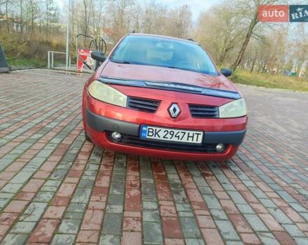 Красный Рено Меган, объемом двигателя 1.46 л и пробегом 345 тыс. км за 3000 $, фото 4 на Automoto.ua