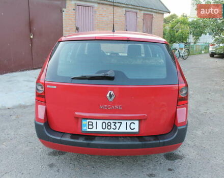 Красный Рено Меган, объемом двигателя 1.6 л и пробегом 254 тыс. км за 5200 $, фото 2 на Automoto.ua