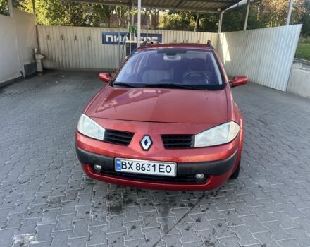 Красный Рено Меган, объемом двигателя 1.6 л и пробегом 146 тыс. км за 3700 $, фото 2 на Automoto.ua