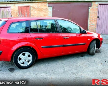 Красный Рено Меган, объемом двигателя 1.6 л и пробегом 254 тыс. км за 5100 $, фото 1 на Automoto.ua