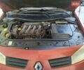 Рено Меган 2004 в Кропивницком (Кировограде) на Automoto.ua Красный Рено Меган, объемом двигателя 2 л и пробегом 280 тыс. км за 5600 $, фото 10 на Automoto.ua